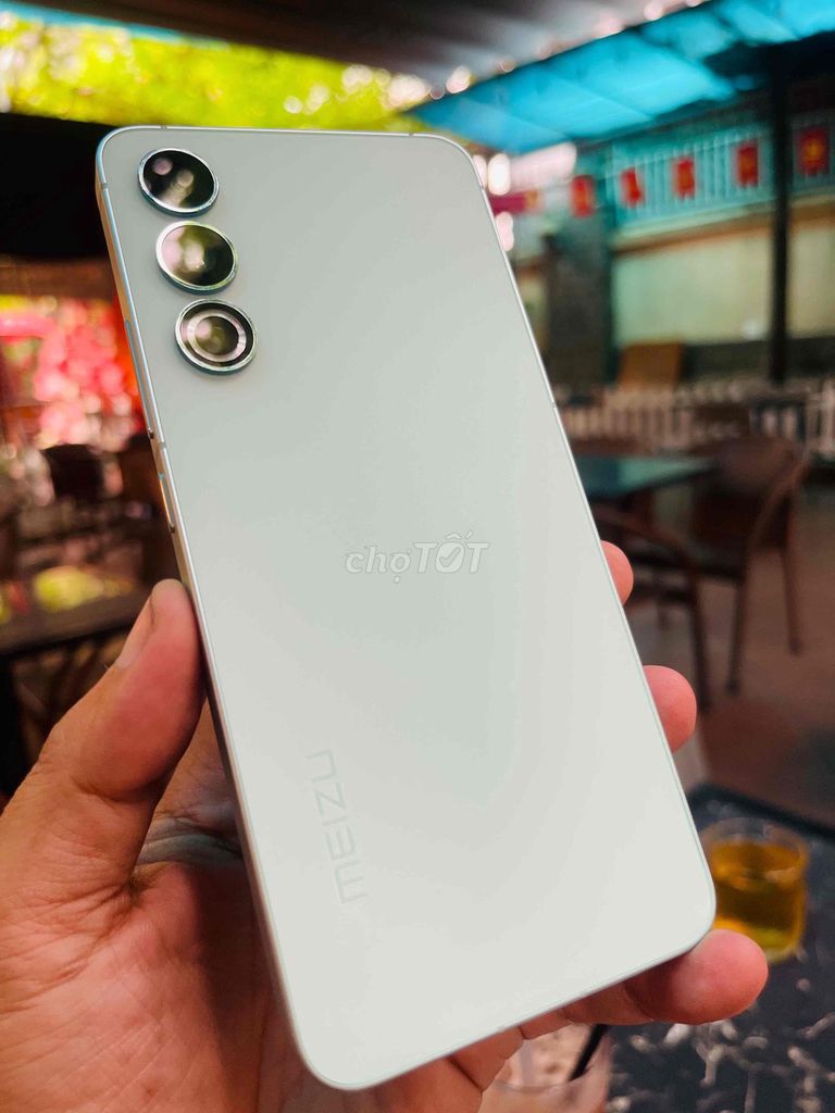 Meizu 20 5G 12GB/256GB Trắng. Mua bán Điện thoại tại Quận Liên Chiểu Đà Nẵng được đăng bởi tấn hiệp hình 1