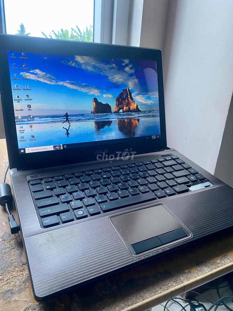 ASUS Laptop i5 4GB/112GB Intel HD Đen. Mua bán Laptop tại Thành phố Thanh Hóa Thanh Hóa được đăng bởi tran thinh hình 1