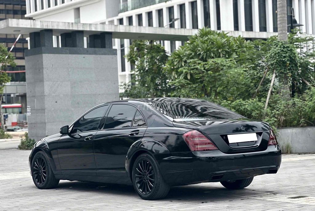 Mercedes Benz S300L sx 2011 màu đen siêu đẹp hiêm. Mua bán Ô tô tại Quận Cầu Giấy Hà Nội được đăng bởi Cao Quý hình 4