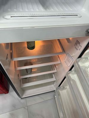 bá tủ lạnh hitachi 230l