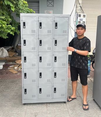 Tủ NNhiều cửa đựng tài liệu VĂNn phònGG, tủ locker. Mua bán Đồ dùng văn phòng tại Quận 5 Tp Hồ Chí Minh được đăng bởi Nội Thất Gia Đình Văn Phòng