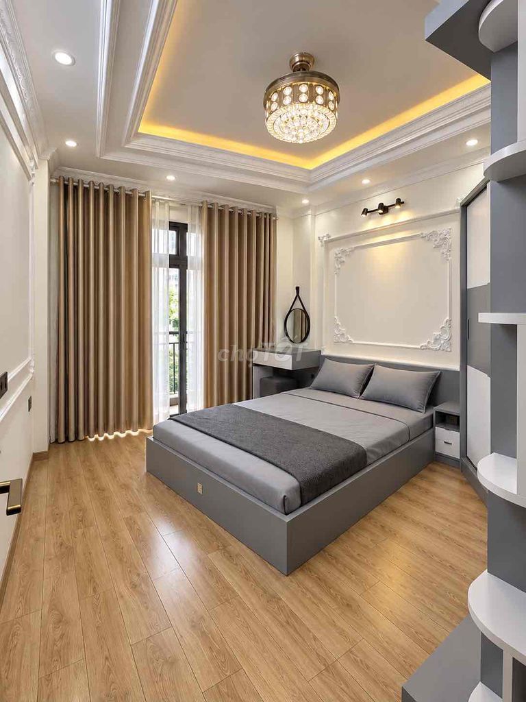 Chính chủ cho thuê phòng tại Phố Bồ Đề, Long Biên- Nhà Mới- Thang Máy