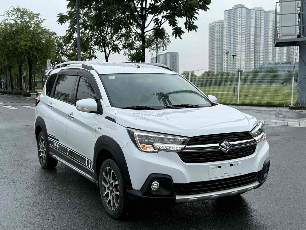 Сузуки XL7 2022 Белый Автомат 100000 км