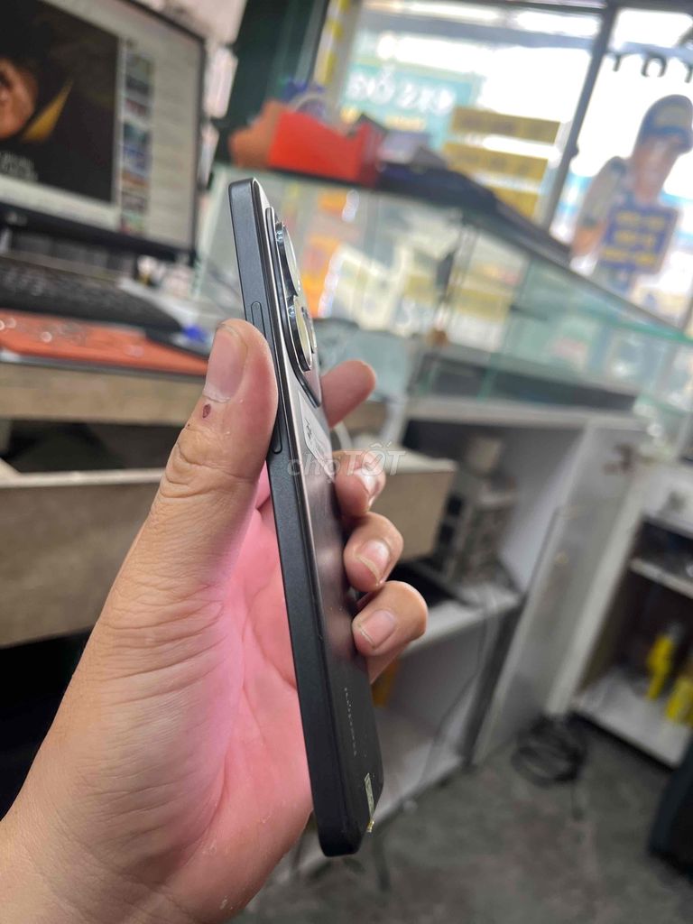 Xiaomi Redmi Note 14 Pro 5G 128GB Đen. Mua bán Điện thoại tại Thành phố Thủ Đức Tp Hồ Chí Minh được đăng bởi Nhi nhi shop hình 1
