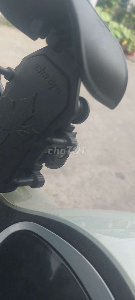 Giá đỡ điện thoại Chống nước Đen. Mua bán Phụ kiện (Màn hình, Chuột...) tại Quận Bình Thạnh Tp Hồ Chí Minh được đăng bởi Tên chưa cung cấp hình 1