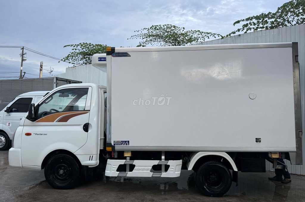 Hyundai Porter H150 Đông Lạnh Cực Đẹp. Mua bán Xe tải, xe ben tại Huyện Bình Chánh Tp Hồ Chí Minh được đăng bởi XE CŨ CHÍNH HÃNG hình 15