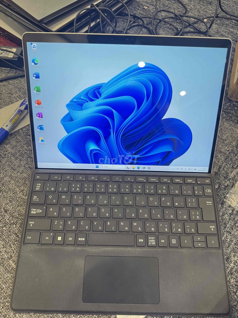 Microsoft Surface Pro 8 i7 16GB/256GB Bạc. Mua bán Laptop tại Quận Nam Từ Liêm Hà Nội được đăng bởi Dương Hoàng hình 1