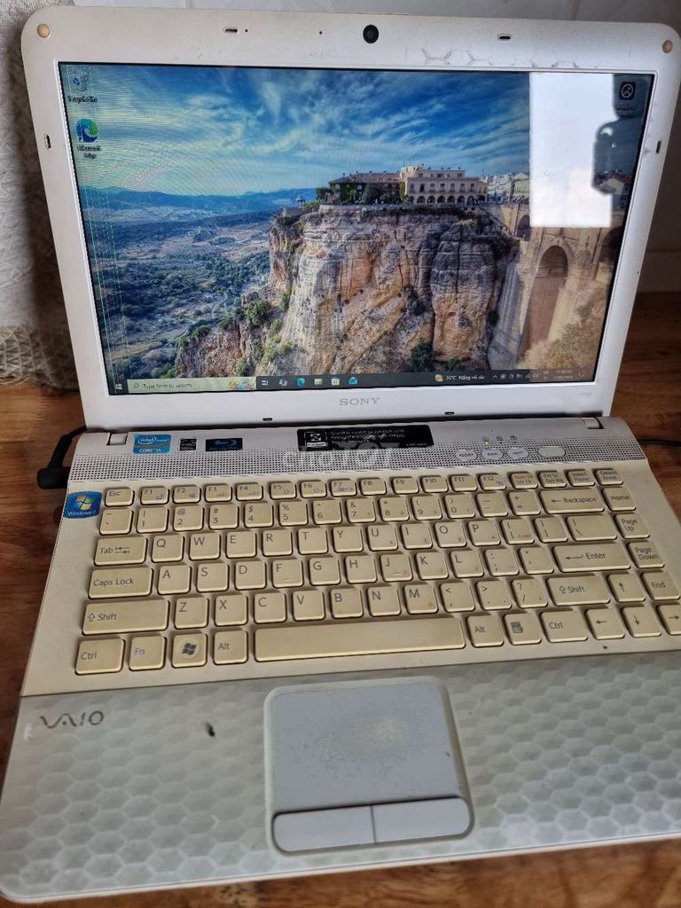laptop vaio. Mua bán Laptop tại Quận 1 Tp Hồ Chí Minh được đăng bởi Trần Thị Hiểu hình 1