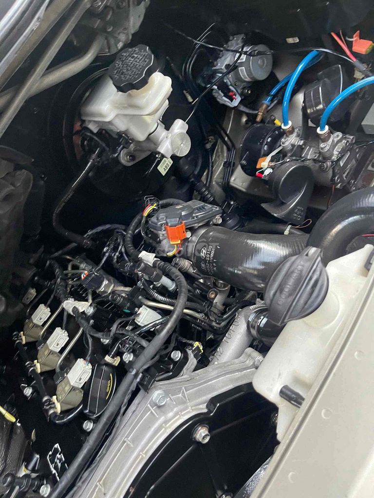 Hyundai Solati 2017 - 267000 km. Mua bán Ô tô tại Huyện Bình Chánh Tp Hồ Chí Minh được đăng bởi Nguyễn Tiến Phong hình 5