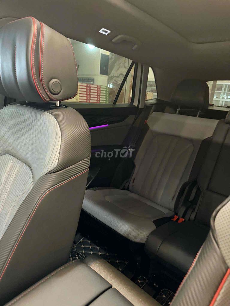 Cần bán xe VOLKSWAGEN nhà đi 11000 km như mới. Mua bán Ô tô tại Quận Bình Tân Tp Hồ Chí Minh được đăng bởi Huyền hình 5