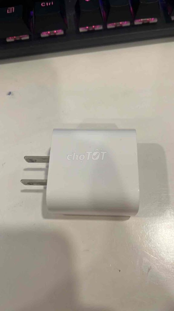 Củ sạc Apple 20W Zin. Mua bán Phụ kiện (Màn hình, Chuột...) tại Quận 7 Tp Hồ Chí Minh được đăng bởi Kh hình 1