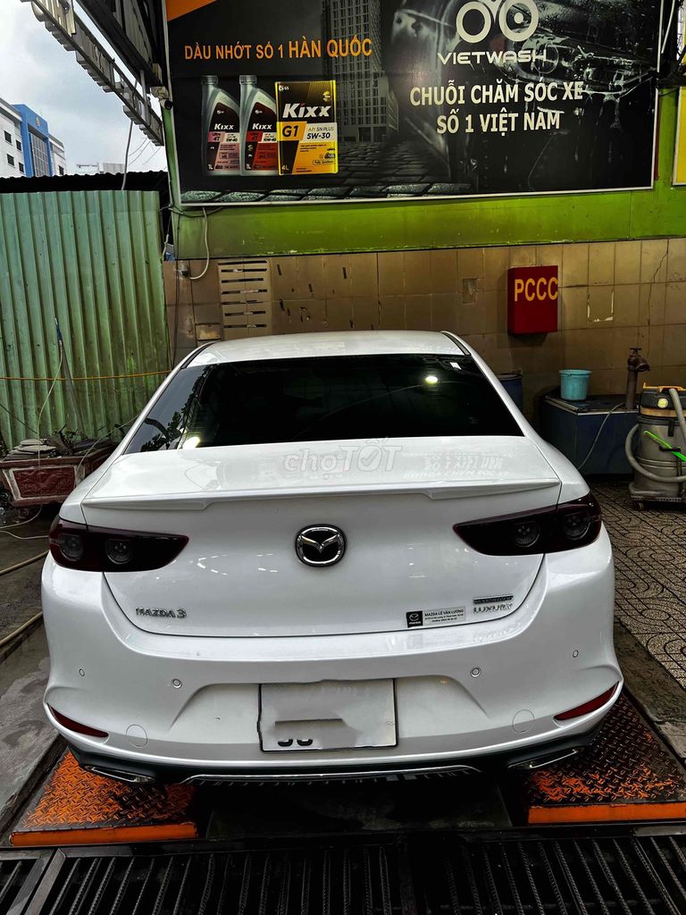 cần bán gấp. Mua bán Ô tô tại Quận Phú Nhuận Tp Hồ Chí Minh được đăng bởi Bùi Yến hình 2