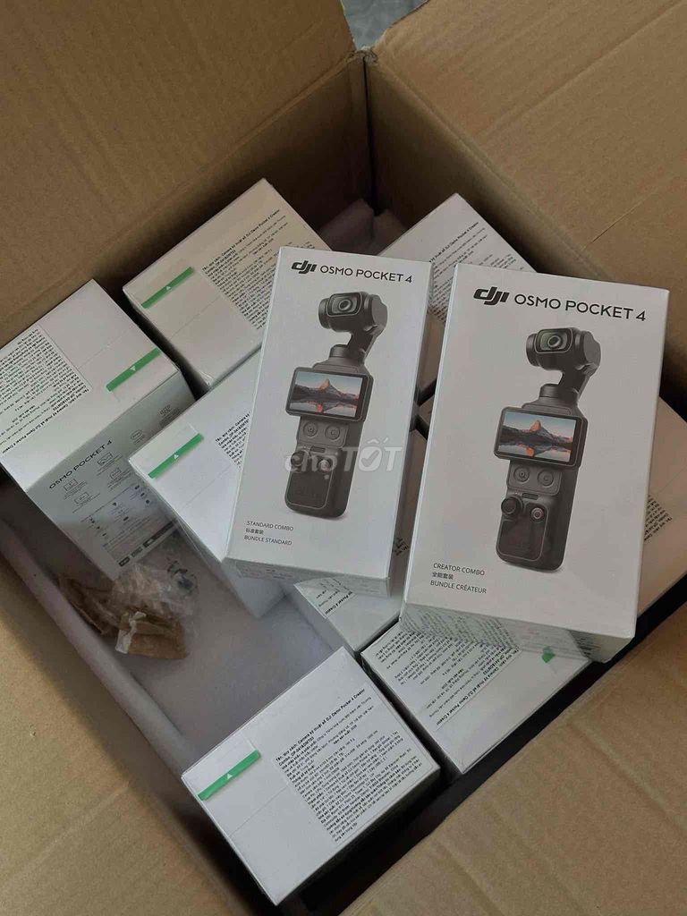 Máy quay phim DJI Osmo Pocket 4 Mới. Mua bán Máy ảnh, Máy quay tại Quận Tân Bình Tp Hồ Chí Minh được đăng bởi DJI STORE hình 1