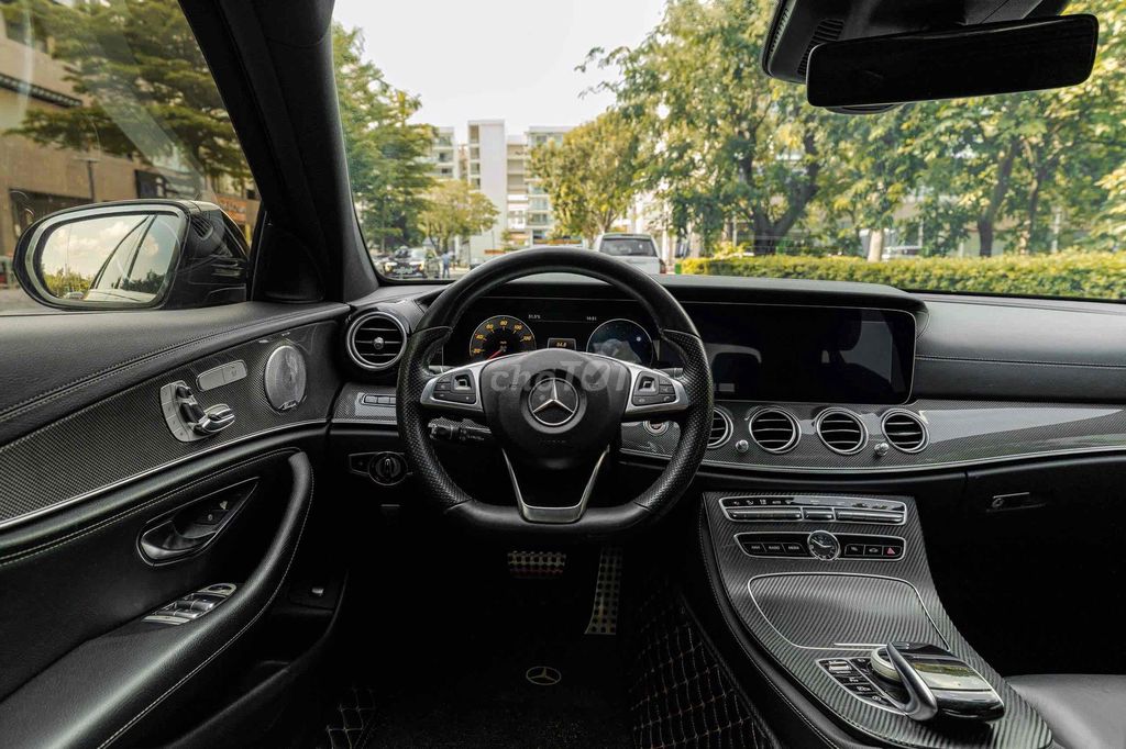 E300_AMG_2017 màu đen cá nhân siêu đẹp & siêu ngâu. Mua bán Ô tô tại Quận 7 Tp Hồ Chí Minh được đăng bởi Dương Phương hình 11