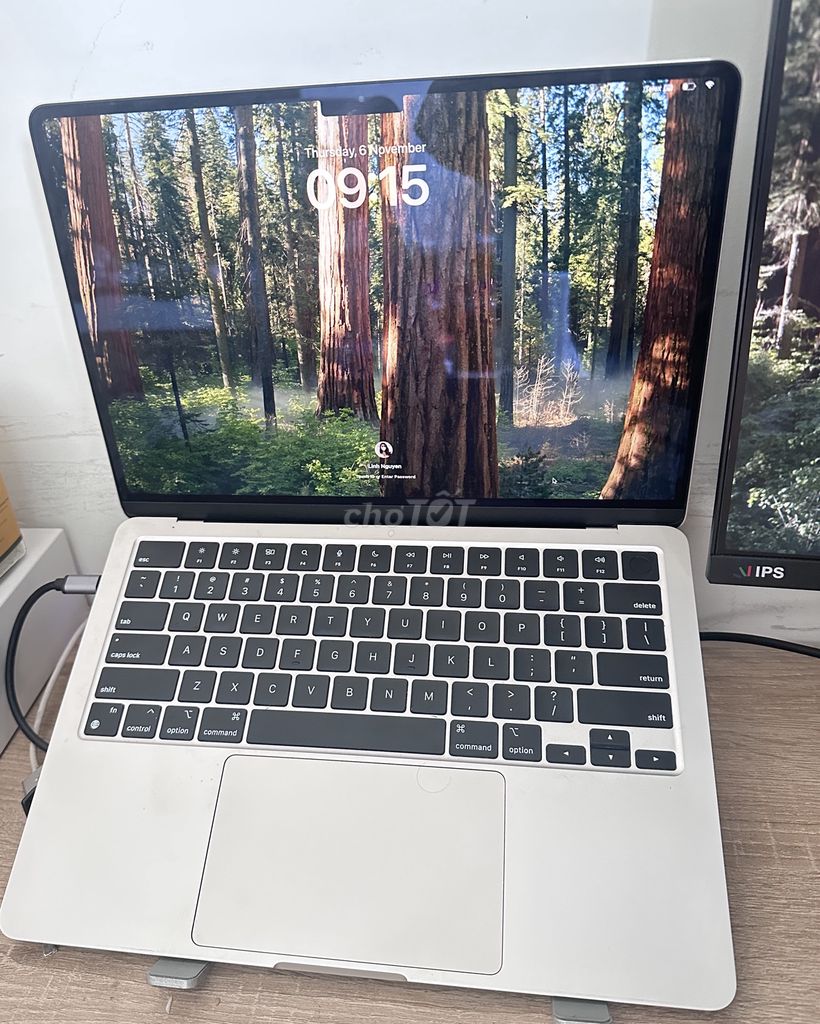 Apple Macbook Air M2 2022 8GB 256GB - Like New. Mua bán Laptop tại Thành phố Thủ Đức Tp Hồ Chí Minh được đăng bởi Linh Nguyễn hình 2