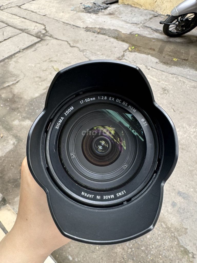 Ống kính Sigma 17-50mm F2.8. Mua bán Máy ảnh, Máy quay tại Quận Đống Đa Hà Nội được đăng bởi Doanh Nguyễn hình 1