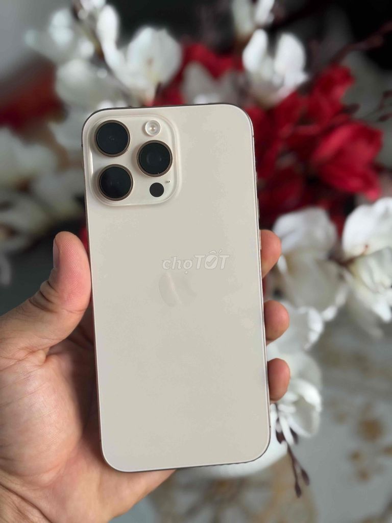 Apple iPhone 16 Pro Vàng Đã dùng. Mua bán Điện thoại tại Thành phố Long Xuyên An Giang được đăng bởi HÀ NGUYỄN  hình 1