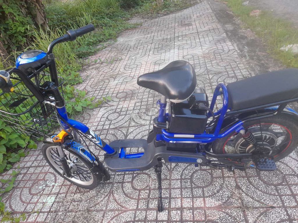 Xe đạp điện ít chạy nên còn rất đẹp. Mua bán Xe điện tại Thành phố Vĩnh Long Vĩnh Long được đăng bởi cong hình 2