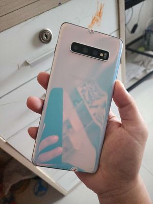 Samsung S10+ 128G 2 sim. Mua bán Điện thoại tại Quận 8 Tp Hồ Chí Minh được đăng bởi Phan Minh Tân