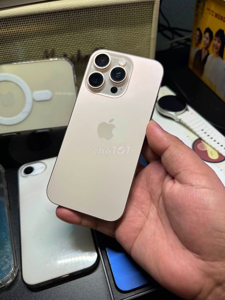 Apple iPhone 16 Pro 256GB Vàng. Mua bán Điện thoại tại Quận 12 Tp Hồ Chí Minh được đăng bởi Hội Đồ Điện Tử hình 1