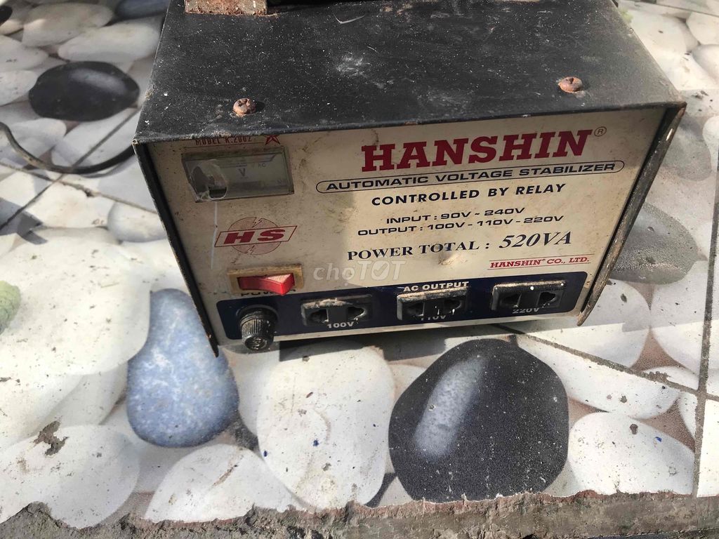 ổn âp hasin 550v