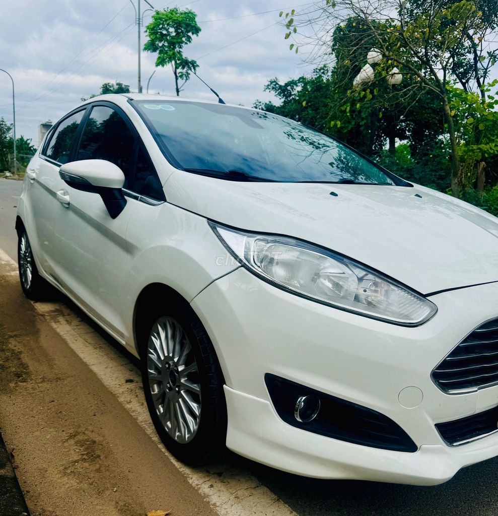 Ford Fiesta 2014 Số tự động, 1.0 Turbo Ecoboost. Mua bán Ô tô tại Quận Hà Đông Hà Nội được đăng bởi A sự hình 6