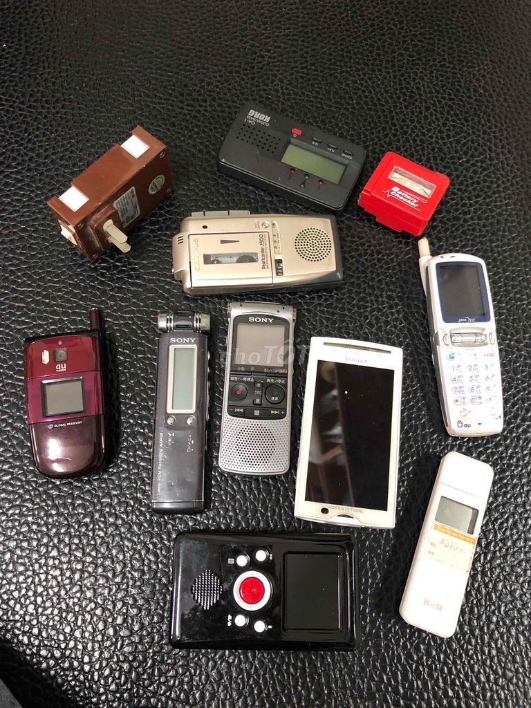 Sony Ericsson,máy ghi âm,máy cassette.... Mua bán Điện thoại tại Huyện Hóc Môn Tp Hồ Chí Minh được đăng bởi Út hình 1