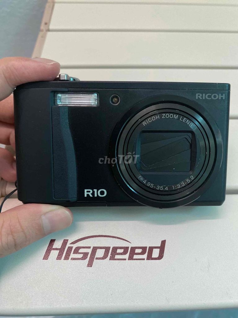 Máy ảnh Ricoh R10. Mua bán Máy ảnh, Máy quay tại Quận Cầu Giấy Hà Nội được đăng bởi Văn Quang hình 1