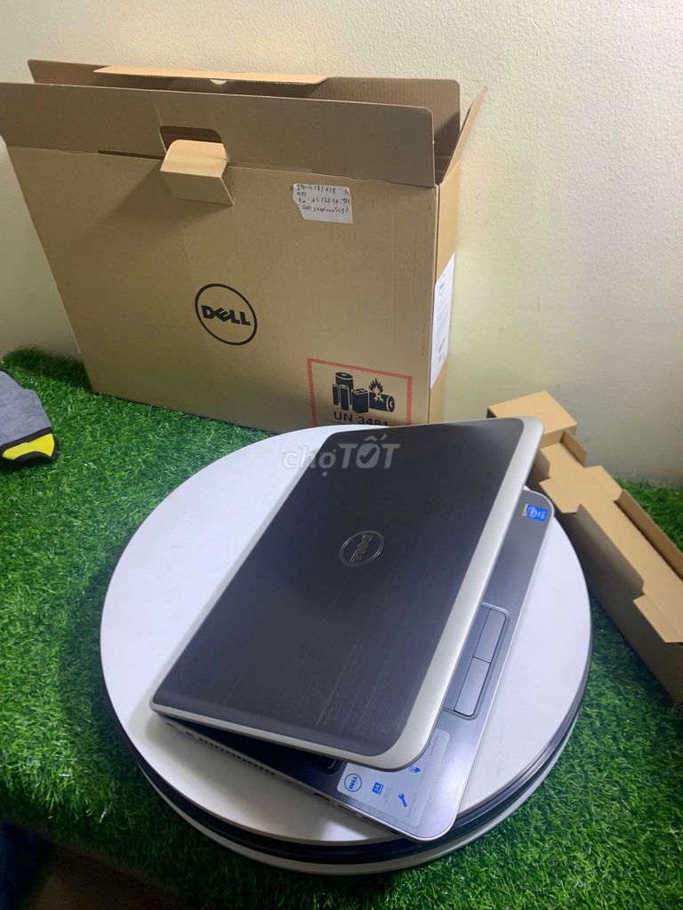 Thanh lý: Dell Core i5 mới chưa qua sử dụng