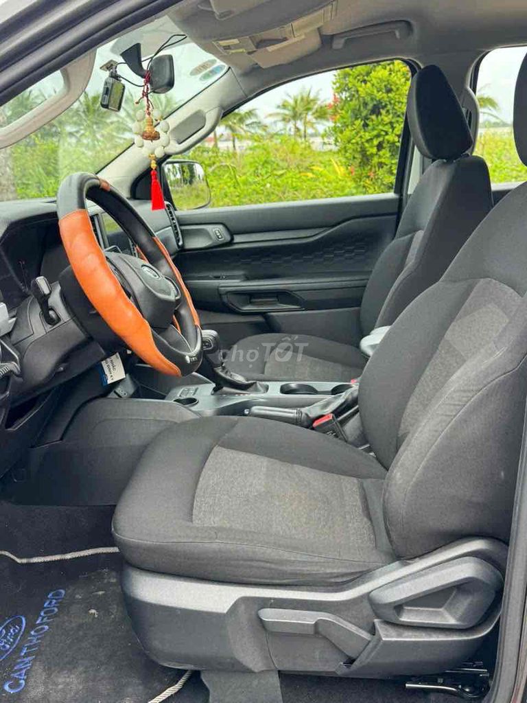 Ford Ranger XLS AT 2024 4x2 17000 km. Mua bán Ô tô tại Quận Tân Bình Tp Hồ Chí Minh được đăng bởi Sài Gòn Ford hình 9