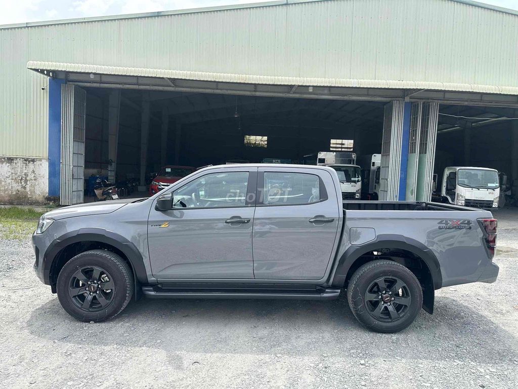 Isuzu Dmax 2025 Type Z 4x4 AT. Mua bán Ô tô tại Thành phố Thuận An Bình Dương được đăng bởi Xe tải ISUZU hình 4