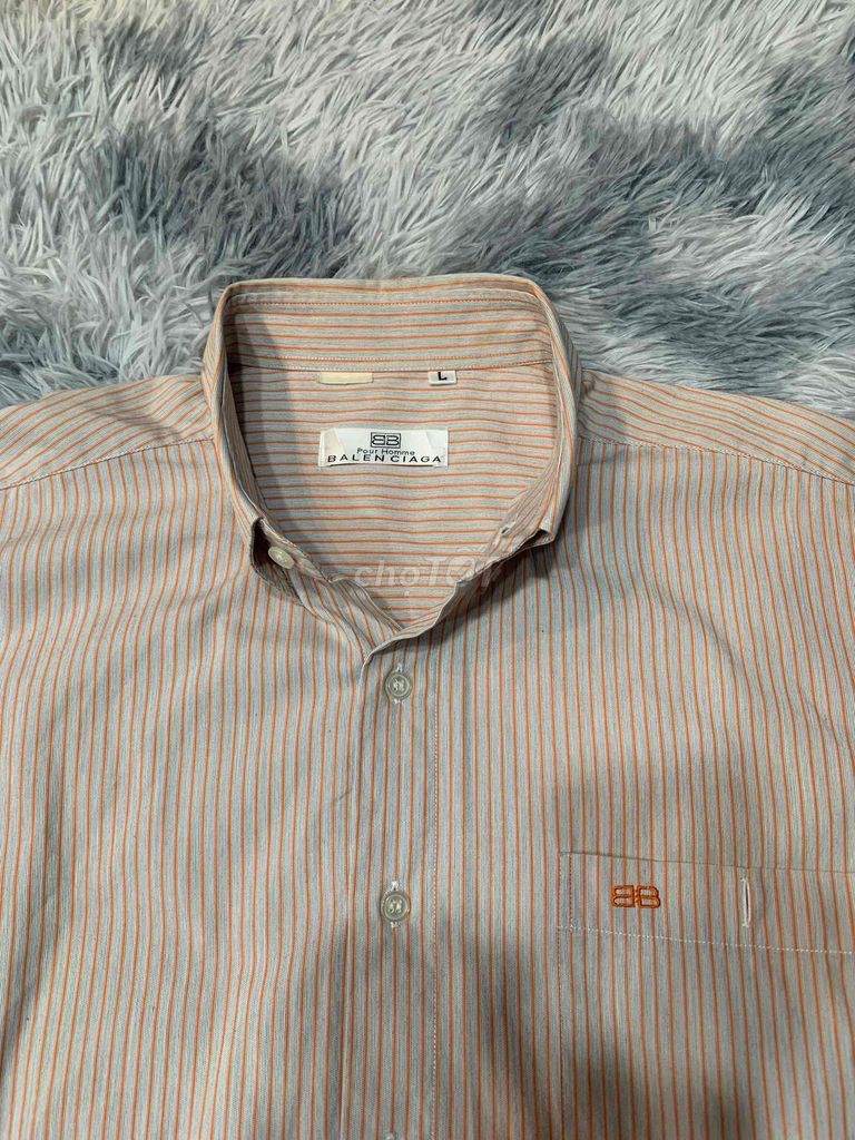 Áo BALENCIAGA 9 hãng qua sử dụng. Mua bán Quần áo tại Huyện Đức Trọng Lâm Đồng được đăng bởi Black 2hand  hình 4