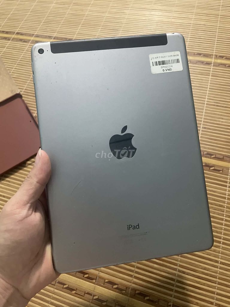 Apple iPad Air 2 64GB 4G Xám. Mua bán Máy tính bảng tại Thành phố Bắc Giang Bắc Giang được đăng bởi Tên chưa cung cấp hình 1
