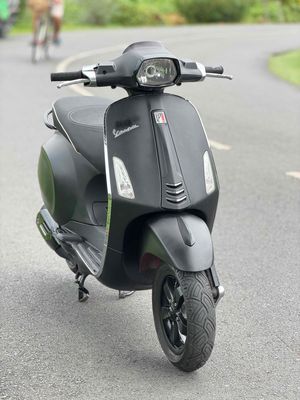 Piaggio Vespa 125cc 2015 Đen Nhám.Máy Zin Siêu Êm