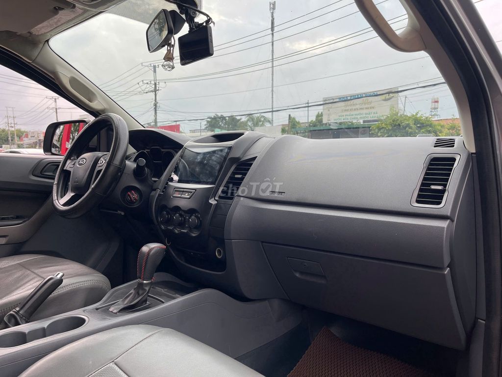 Ford Ranger 2016 XLS 2.2L 4x2 AT. Mua bán Ô tô tại Huyện Tân Phú Đồng Nai được đăng bởi Salon AUTO THÀNH TRUNG Đồng Nai hình 13