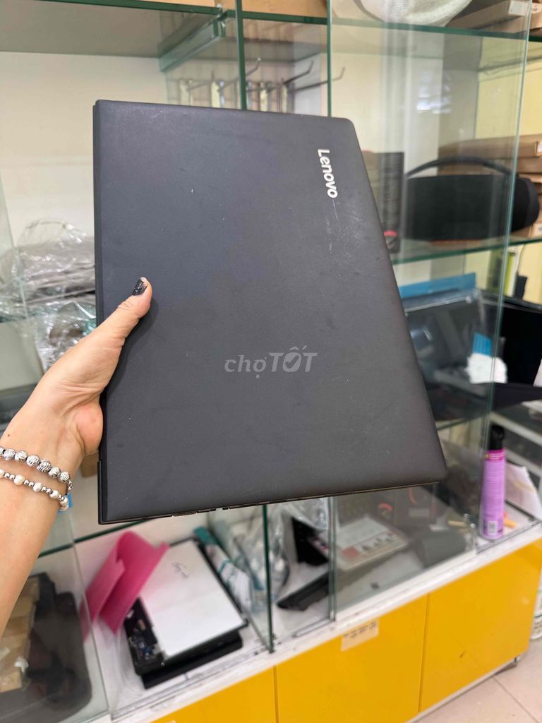 Lenovo Laptop i3 15.6 inch 8GB/240GB SSD. Mua bán Laptop tại Quận Tân Bình Tp Hồ Chí Minh được đăng bởi Laptop LTS MISS LOAN hình 1