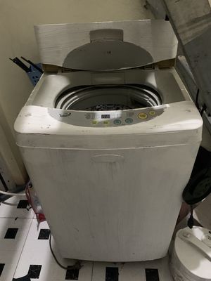 Cần bán máy giặt sử dụng bình thường do về quê