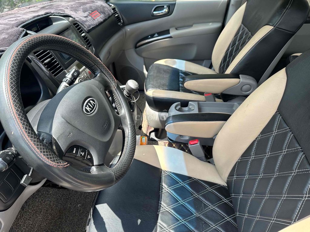 Kia Carnival 2010 - 155 km đời 2010 fom mới xe đẹp. Mua bán Ô tô tại Quận 8 Tp Hồ Chí Minh được đăng bởi Nguyễn Văn Tâm hình 5