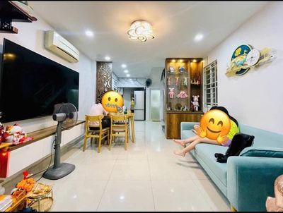 Nhà gần Đại Học Văn Hiến,Tân Phú. DT: 5 × 13,5. Gồm 3 PN. Chỉ 5ty580. Mua bán nhà ở tại Quận Tân Phú Tp Hồ Chí Minh được đăng bởi VAN THUONG