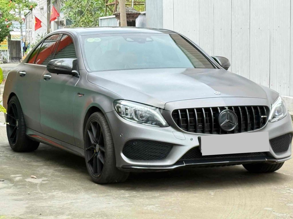 Mercedes Benz 2017 C300- 68254 km. Mua bán Ô tô tại Quận 12 Tp Hồ Chí Minh được đăng bởi Le Thanh Tùng hình 1
