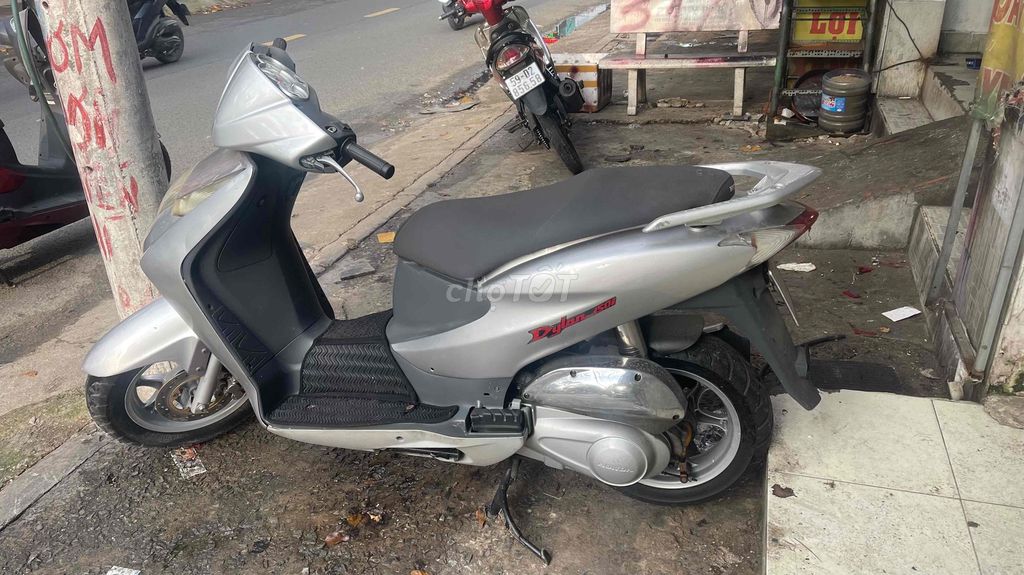 Dylan máy rin êm đi xa không sôi nước. Mua bán Xe máy tại Quận Tân Phú Tp Hồ Chí Minh được đăng bởi Hoàng Trung hình 7