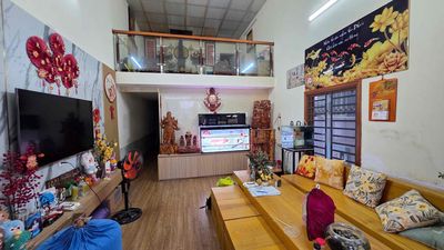 Nhà nở hậu Trung tâm thành phố