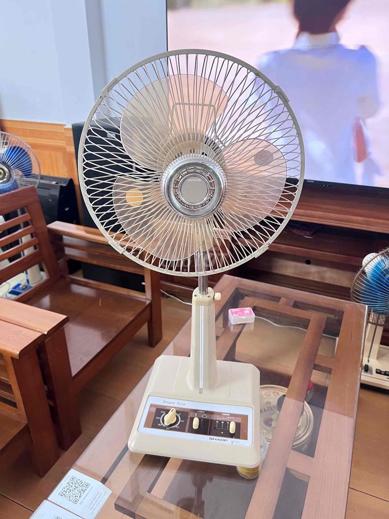 Quạt lửng Sharp Nhật nội địa. Mua bán Quạt tại Quận Ngô Quyền Hải Phòng được đăng bởi Em Quyền hình 1