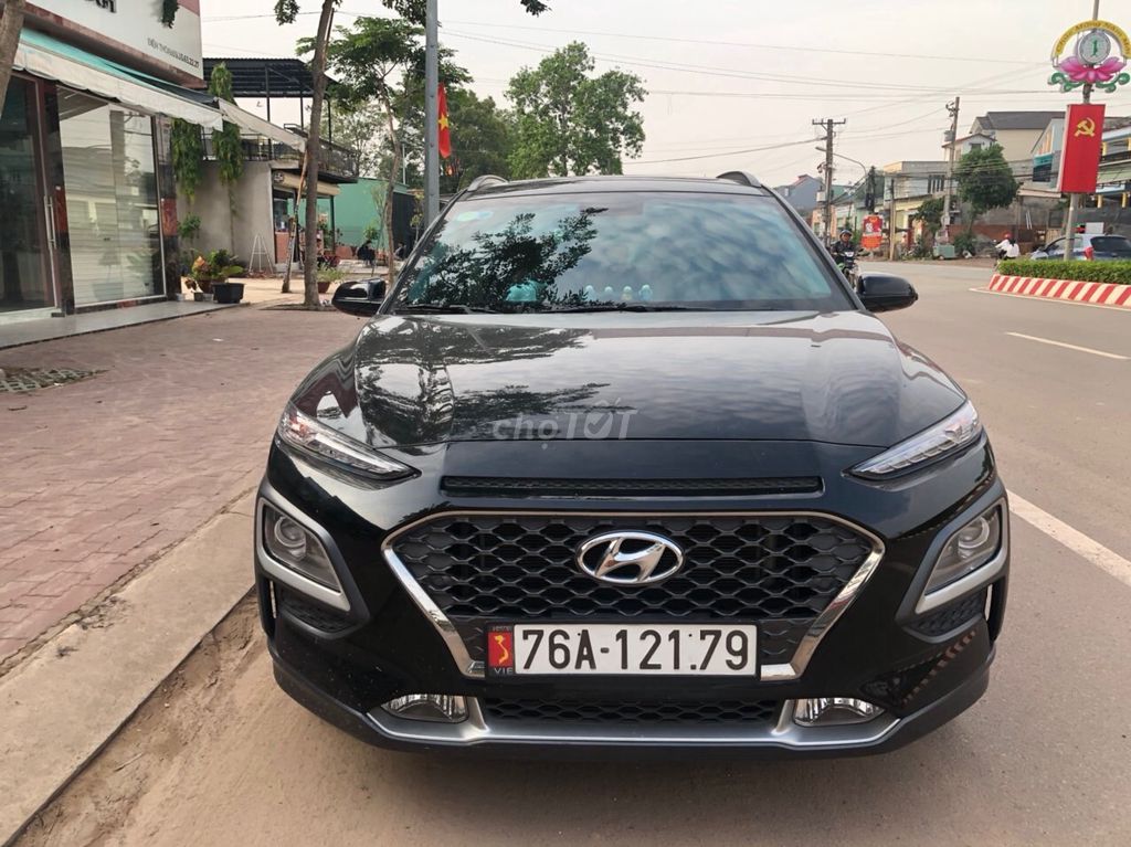 Hyundai Kona 1.6 Turbo Đen. Mua bán Ô tô tại Thành phố Thủ Dầu Một Bình Dương được đăng bởi Dũng hình 3