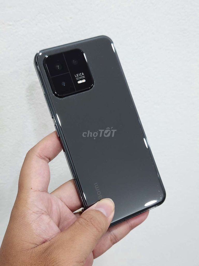 Xiaomi 13 12/256GB Đen. Mua bán Điện thoại tại Quận Hoàng Mai Hà Nội được đăng bởi Nguyễn Ngọc Huy hình 1
