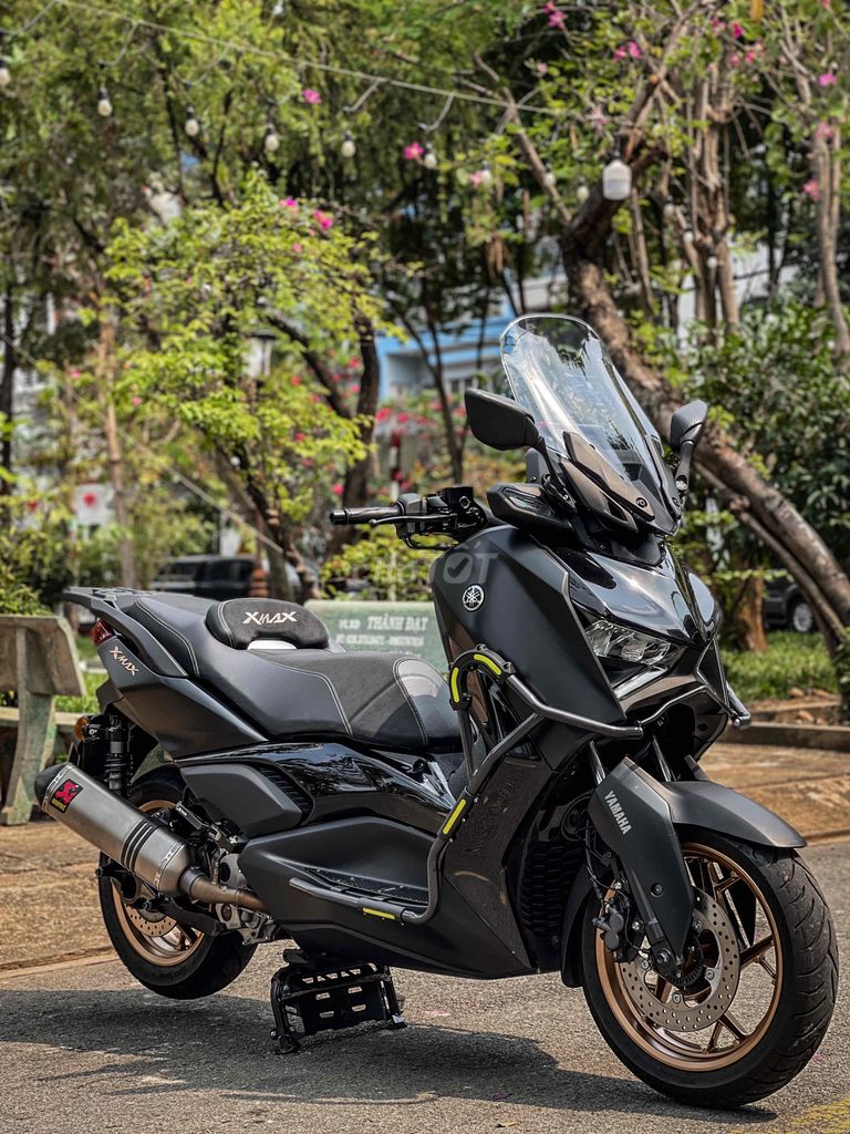 cần bán yamaha xmax300