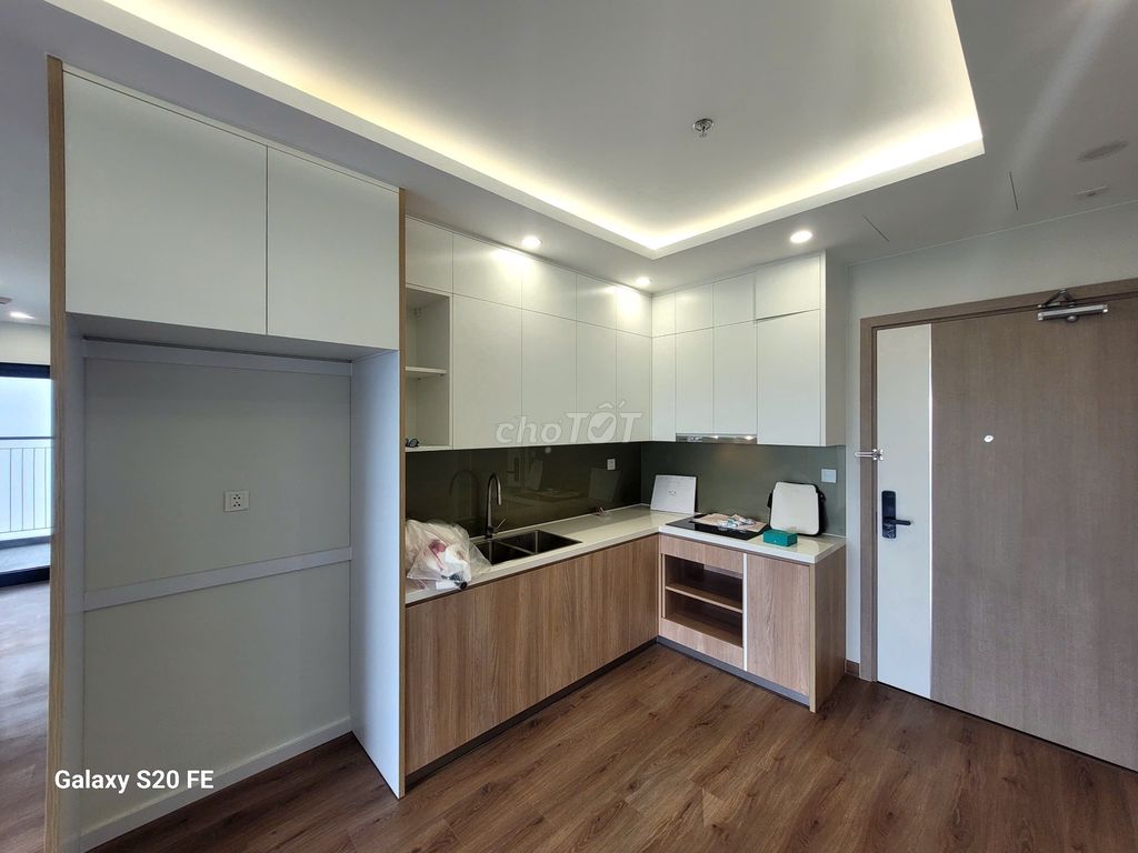 Chính chủ bán cắt lỗ căn 3 ngủ-75m- 4,7 tỷ KĐT Vinhomes Smart City