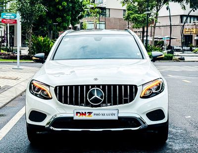 Mercedes-Benz GLC200 SPORT 2019 Option gần 300tr
