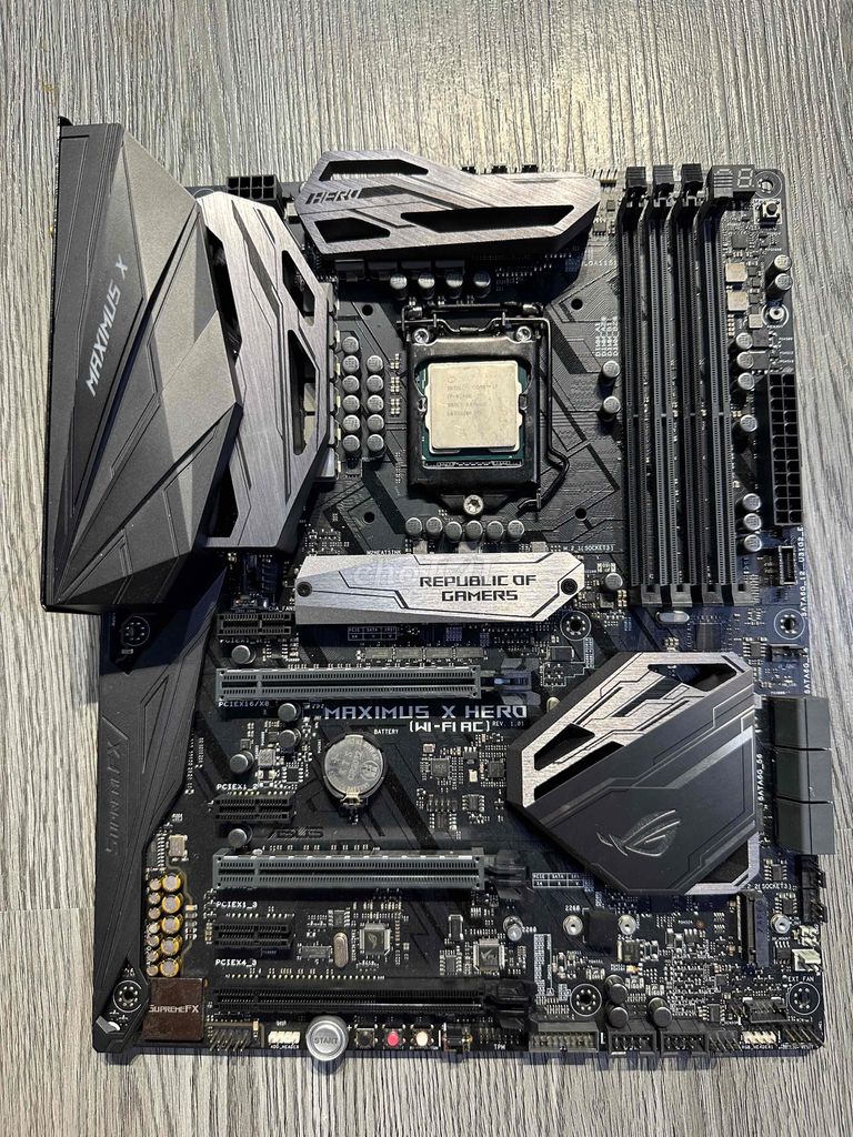 Combo Main Z370 ROG MAXIMUS X HERO WIFI + i7 9700K