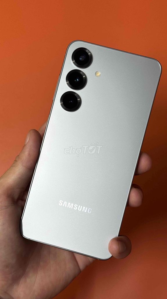 Samsung S25 256GB Bạc 99% bản Hàn. Mua bán Điện thoại tại Quận Hà Đông Hà Nội được đăng bởi Trung Nguyễn hình 1